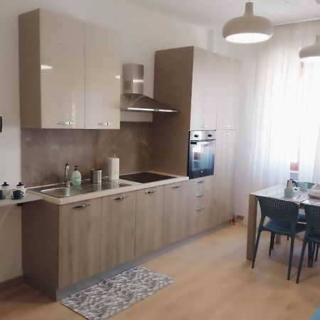Nonna Pella Appartamenti - Corbezzolo Pietra Ligure Exterior foto